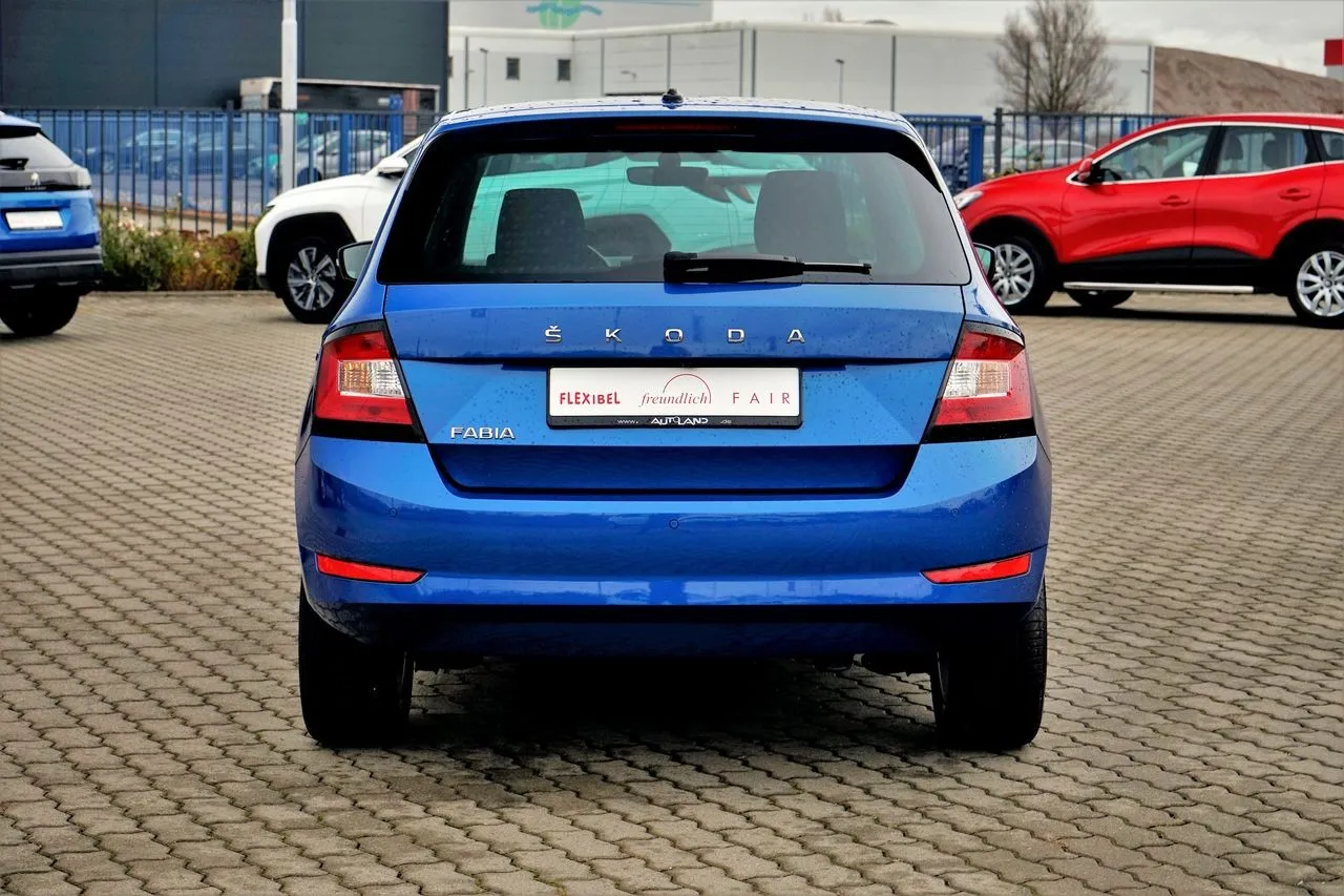 Skoda Fabia 1.0 TSI Sitzheizung...  Image 3