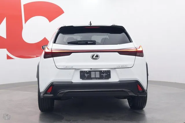 Lexus UX 250h F SPORT Design - Uusi auto heti toimitukseen Image 4